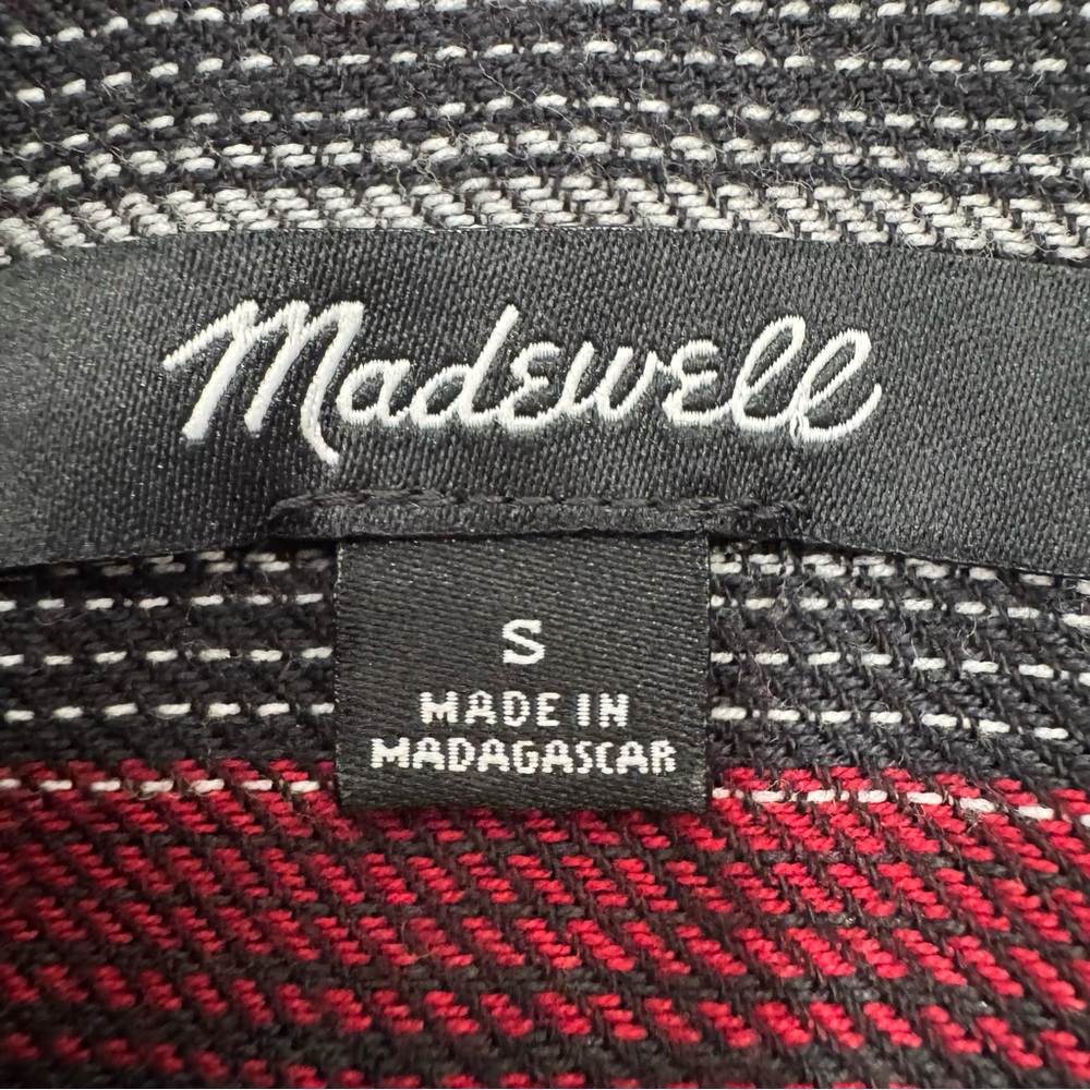 Madewell Red and Black Plaid Button Down‎ Shirt - Picture 4 of 10